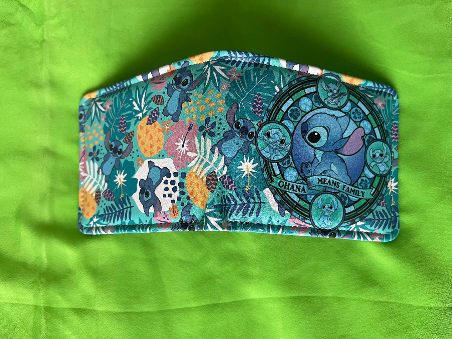 Stitch's Wallet – Where Your Cash Meets Alien Mischief!