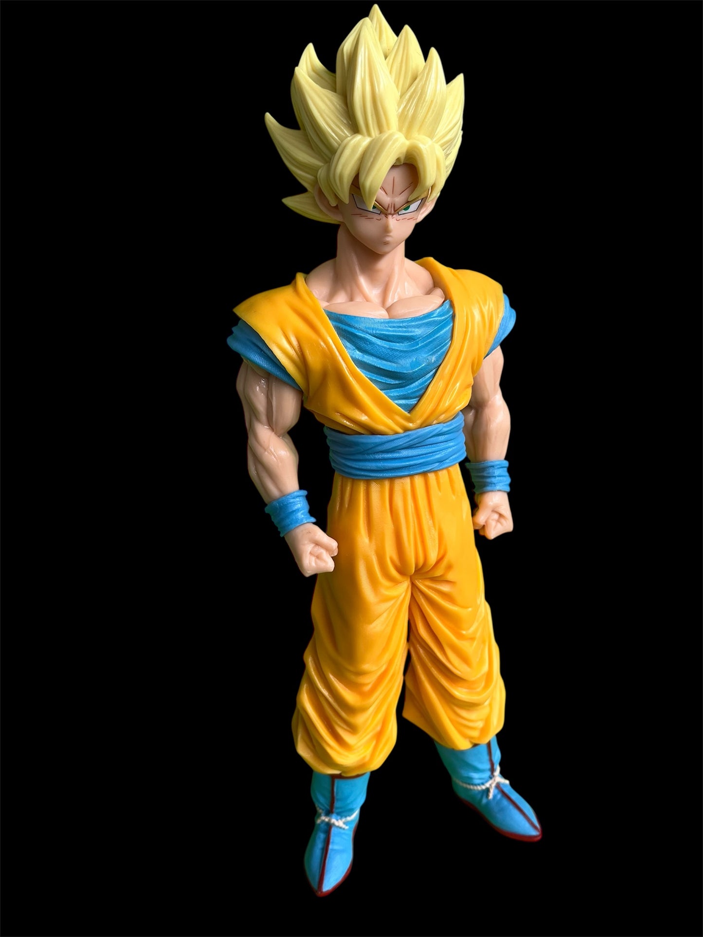 💥 Super Saiyan Goku Figure – Legendary Dragon Ball Z Collectible