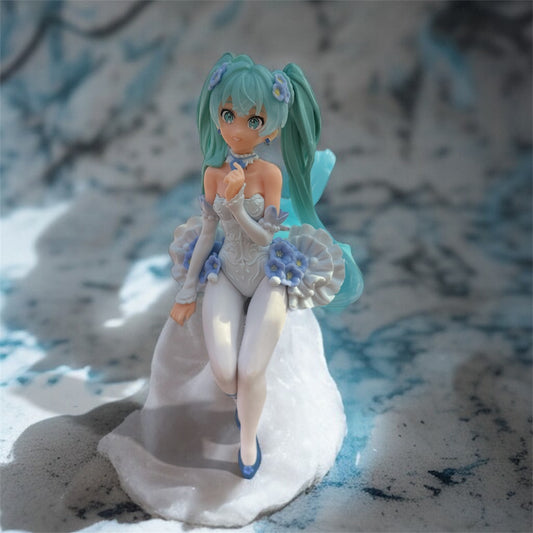 Hatsune Miku – Snow Princess Fairy Tale Figure