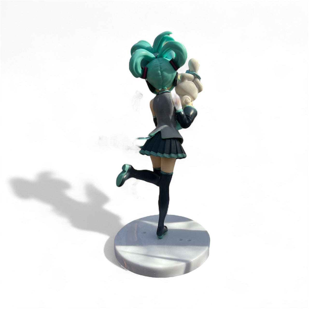 Hatsune Miku × Cinnamoroll Collaboration Figure (19 cm)