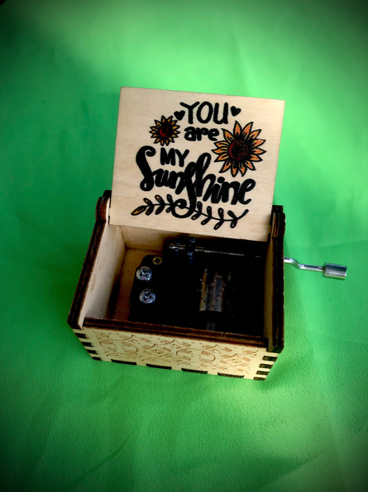 You are my sunshine wooden music box of the classic music!