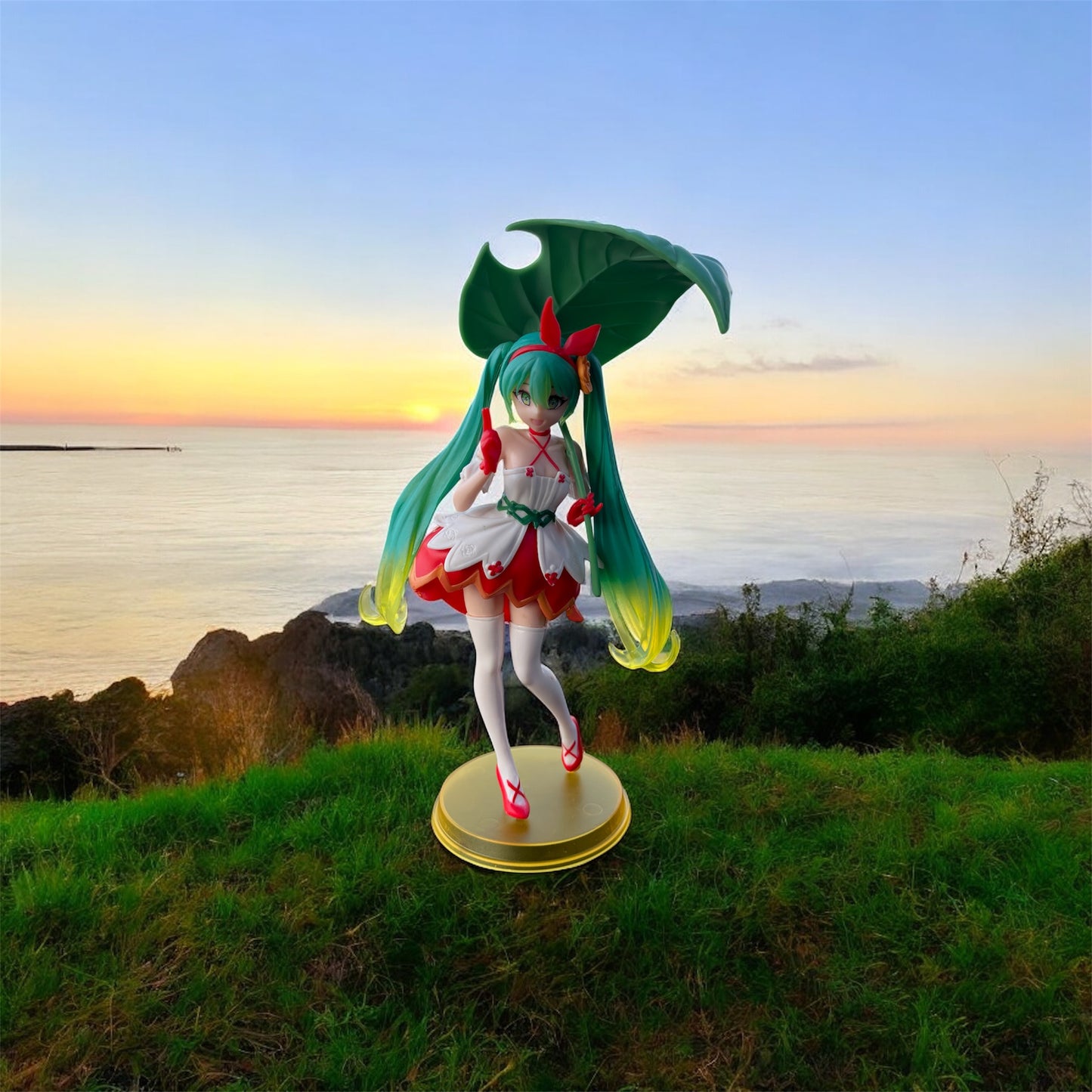 A - Hatsune Miku Wonderland Spring Blossom Ver. Figure – Vocaloid Seasonal Collectible
