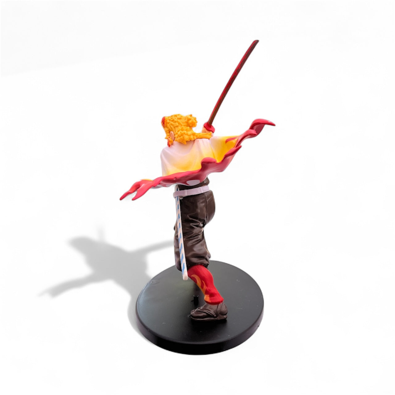 Demon Slayer – Kyojuro Rengoku Flame Hashira Figure