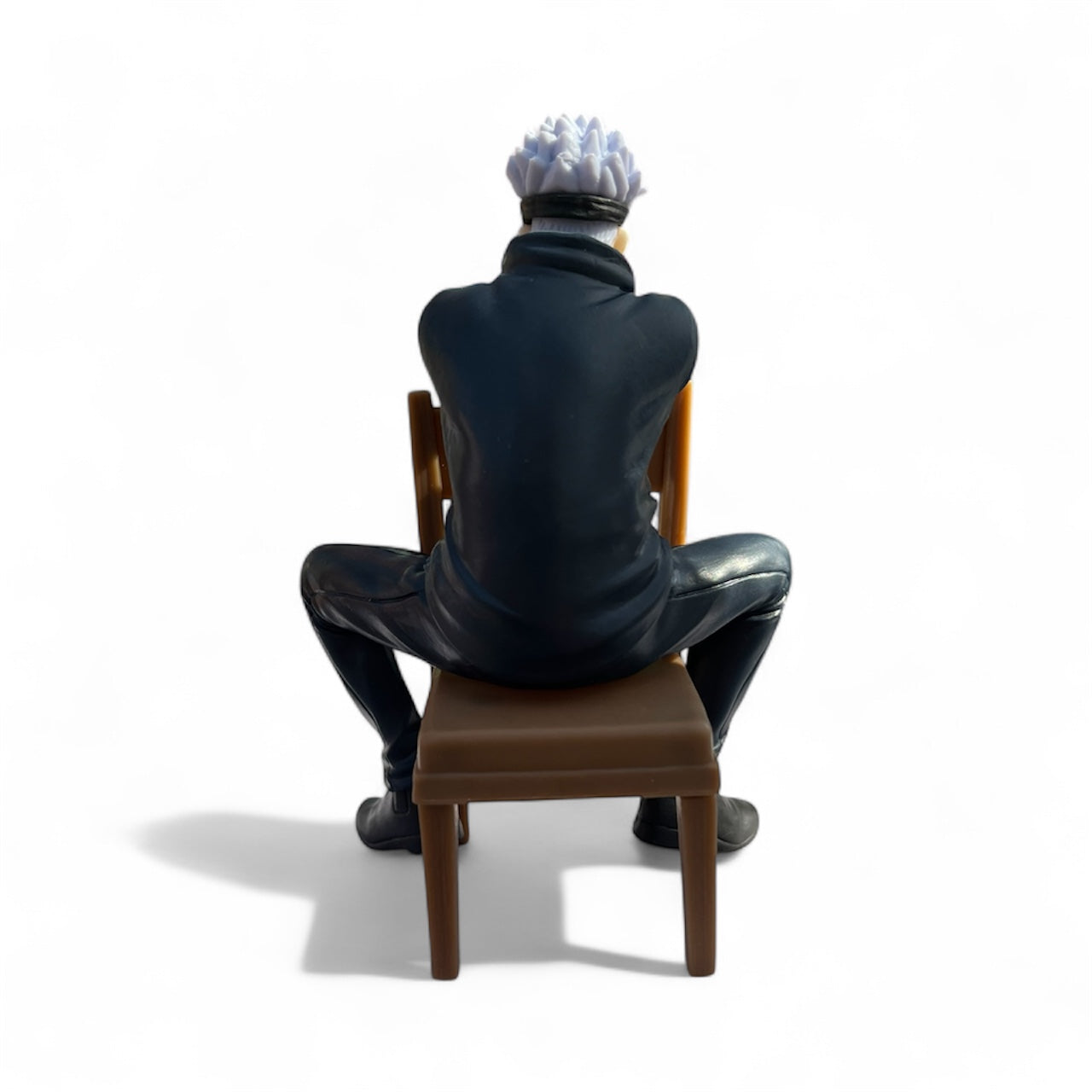 Jujutsu Kaisen – Satoru Gojo Sitting Figure (Chair Pose Ver.)