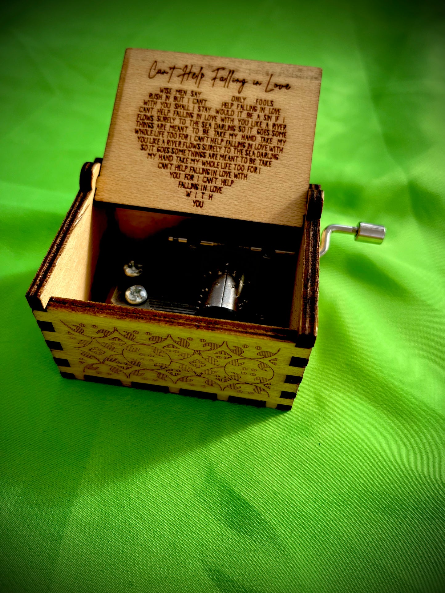 Can’t help falling in love wooden music box of the classic from Musical