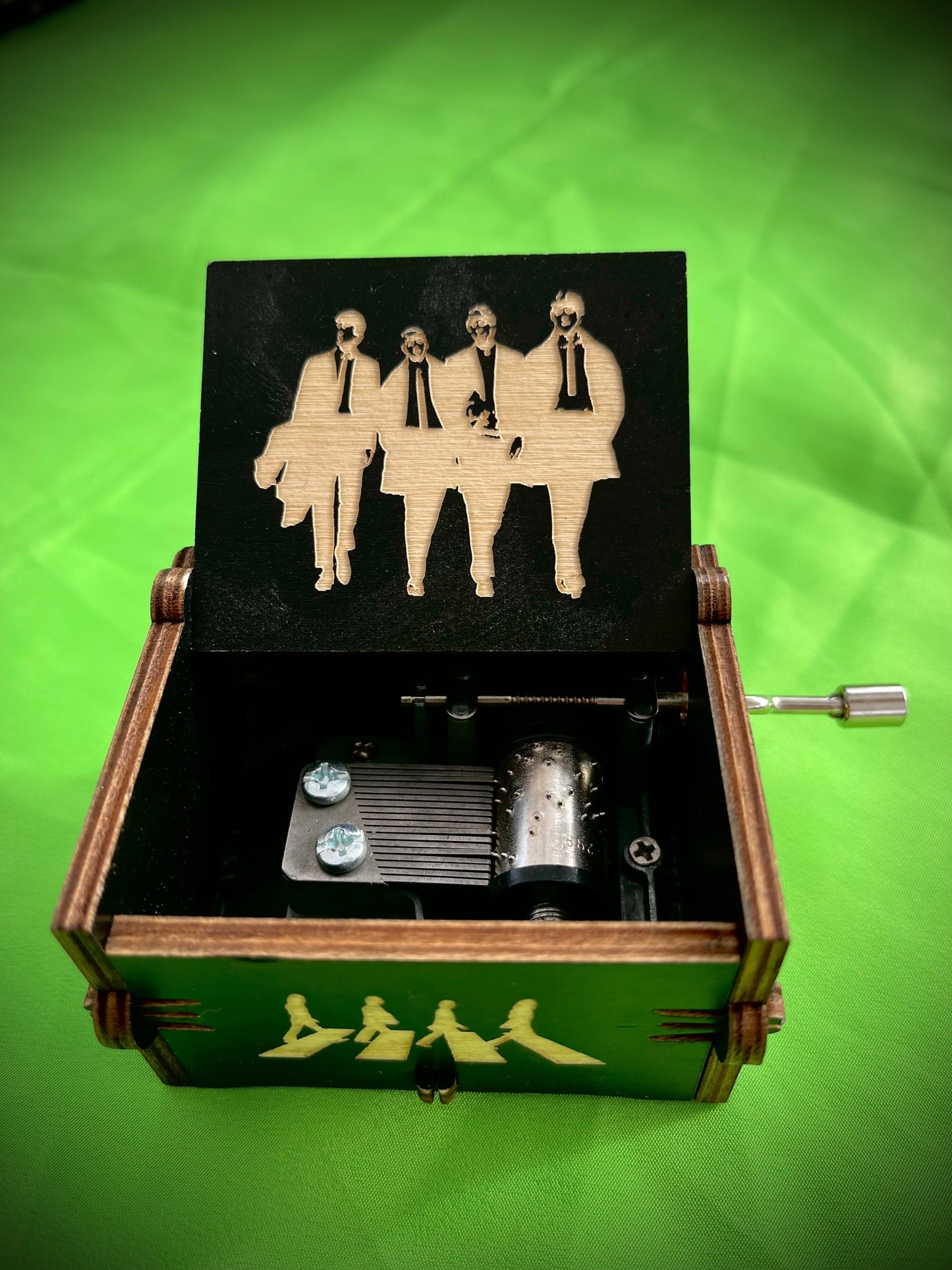 The Beatles Music Box – A Timeless Melody of Legends