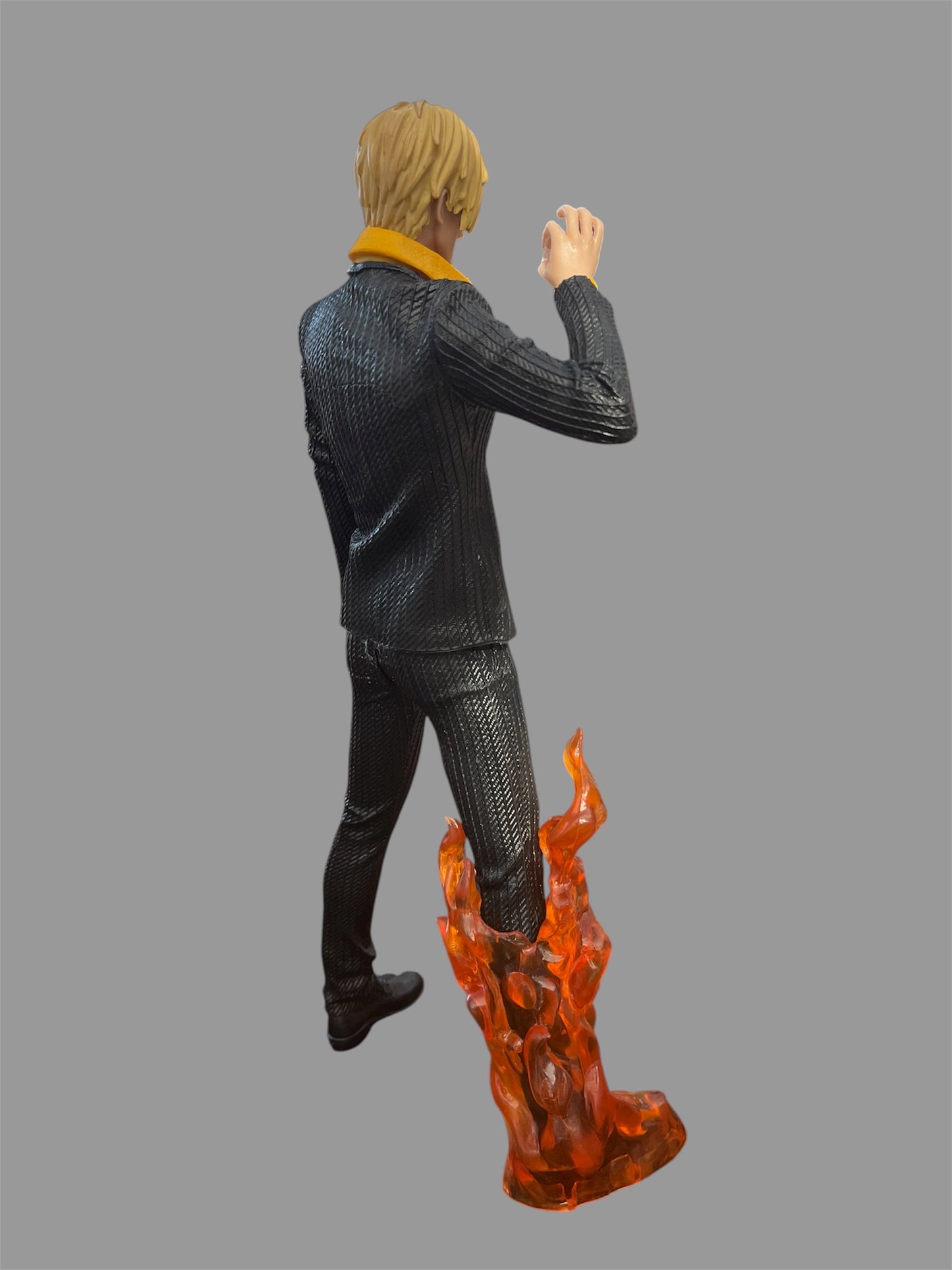 One Piece – Sanji Black Suit Figure with Flame Effect (33cm)