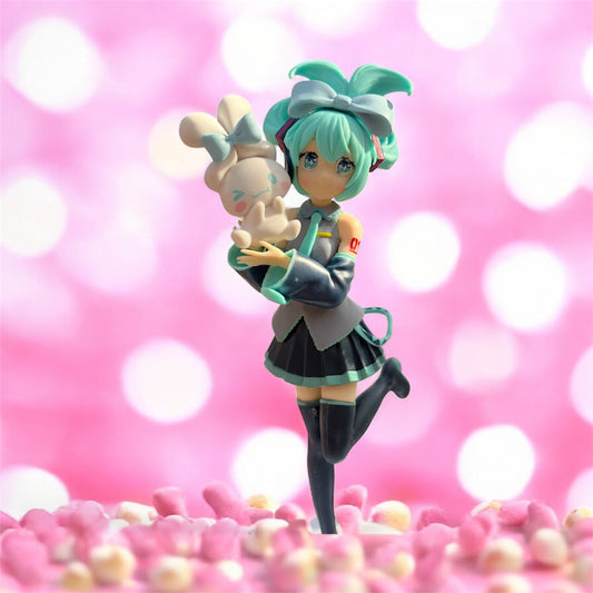 Hatsune Miku × Cinnamoroll Collaboration Figure (19 cm)