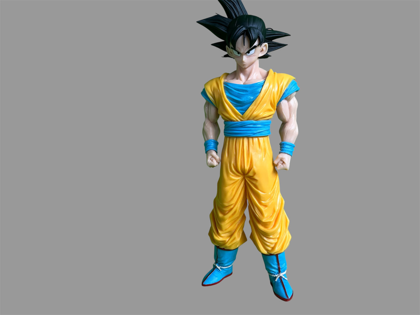 💥 Super Saiyan Goku Figure – Legendary Dragon Ball Z Collectible
