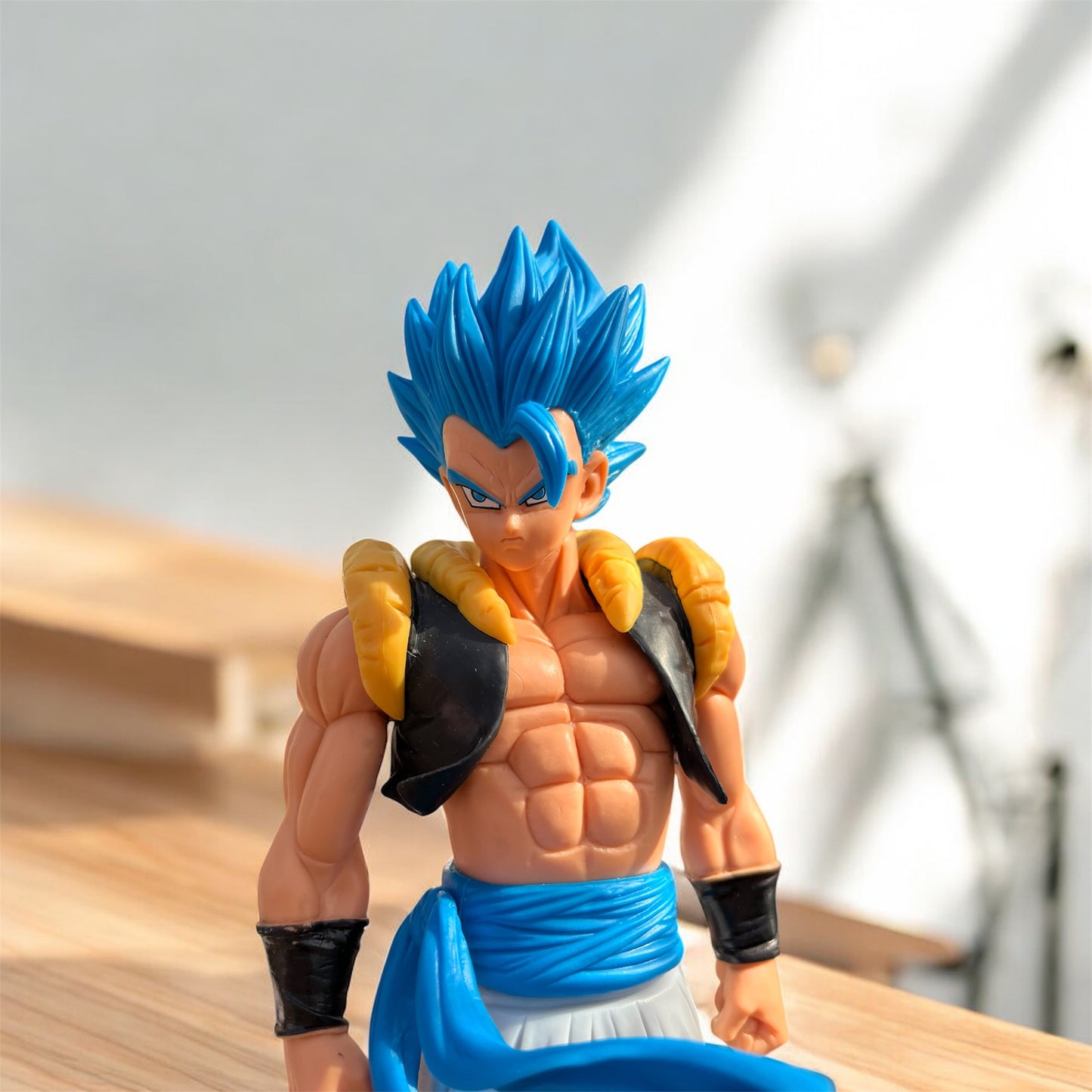 Gogeta (Super Saiyan Blue) – Dragon Ball Super Figure (28 cm)