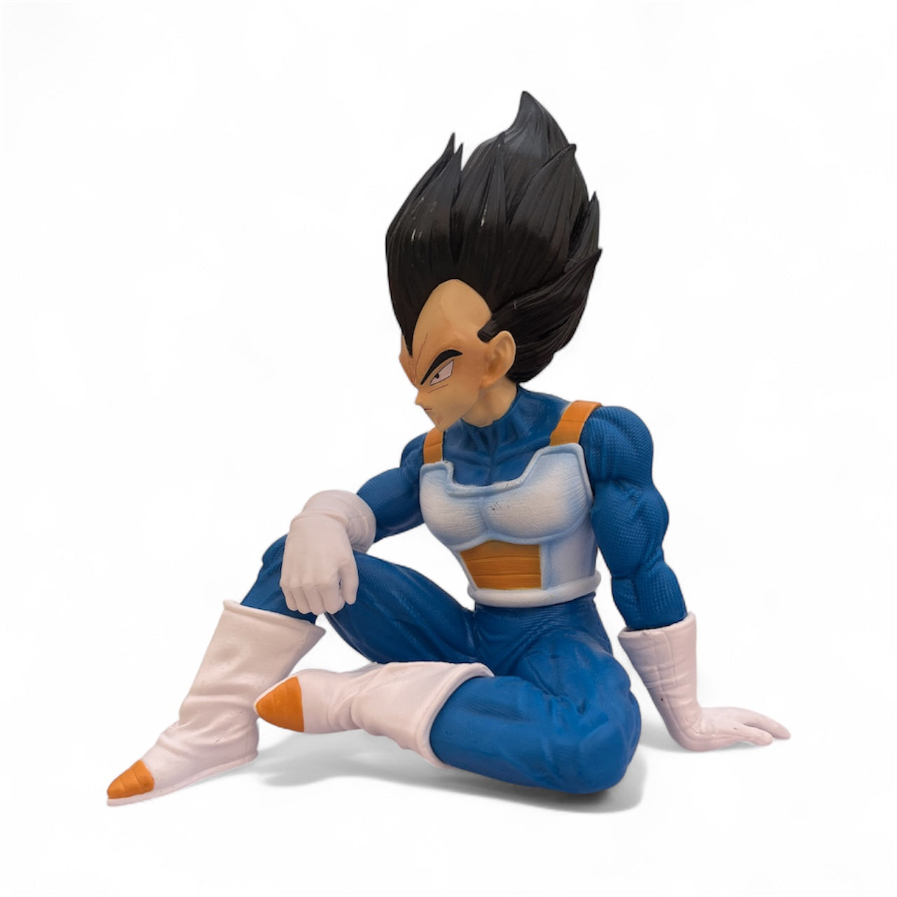 Vegeta Saiyan Armor Figurine – Dragon Ball Z Collectible Statue