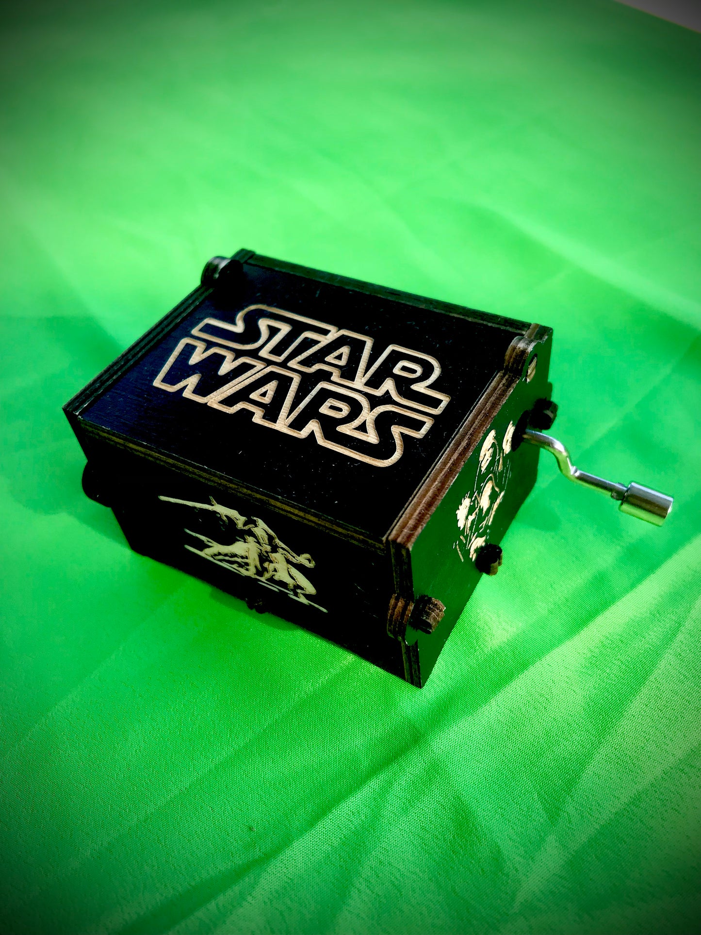 Star wars movie wooden music box of the film