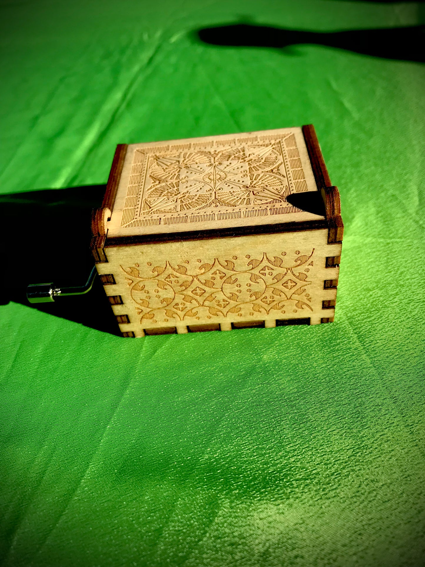Demon Slayer anime wooden music box of the Kimetsu no Yaiba classic from Japan