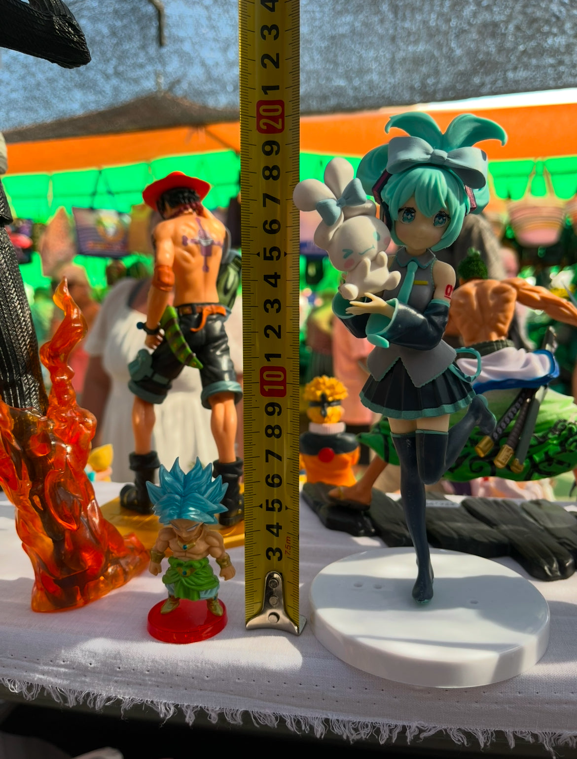Hatsune Miku × Cinnamoroll Collaboration Figure (19 cm)