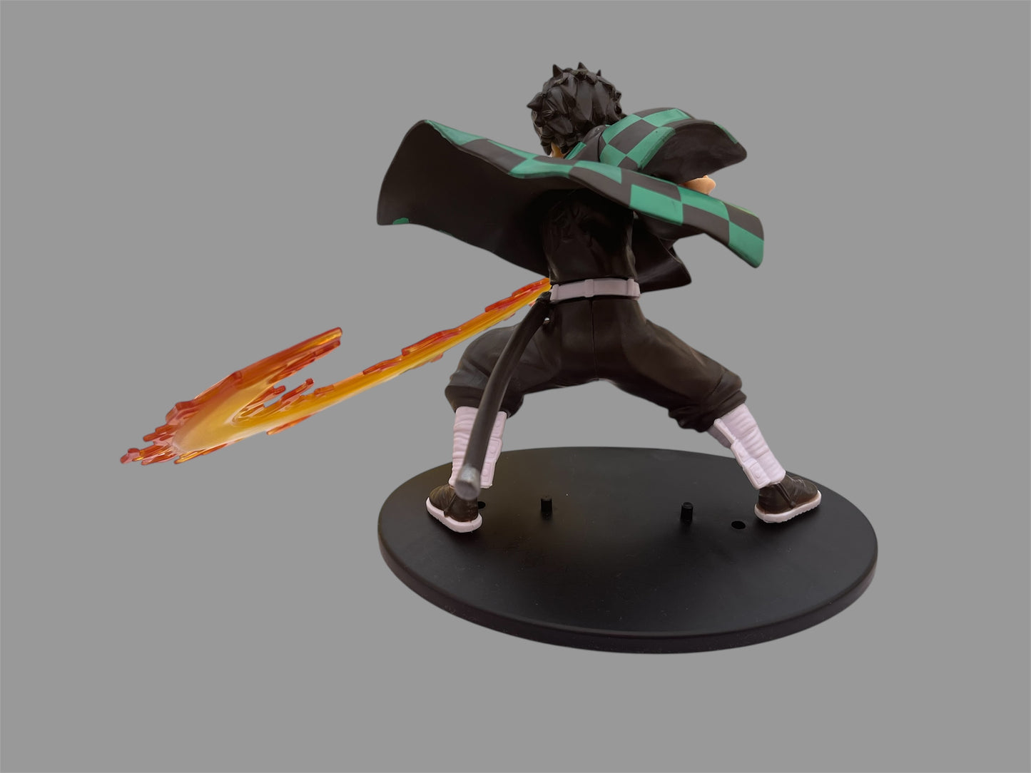 Tanjiro Kamado Hinokami Kagura Attack – Demon Slayer Figure