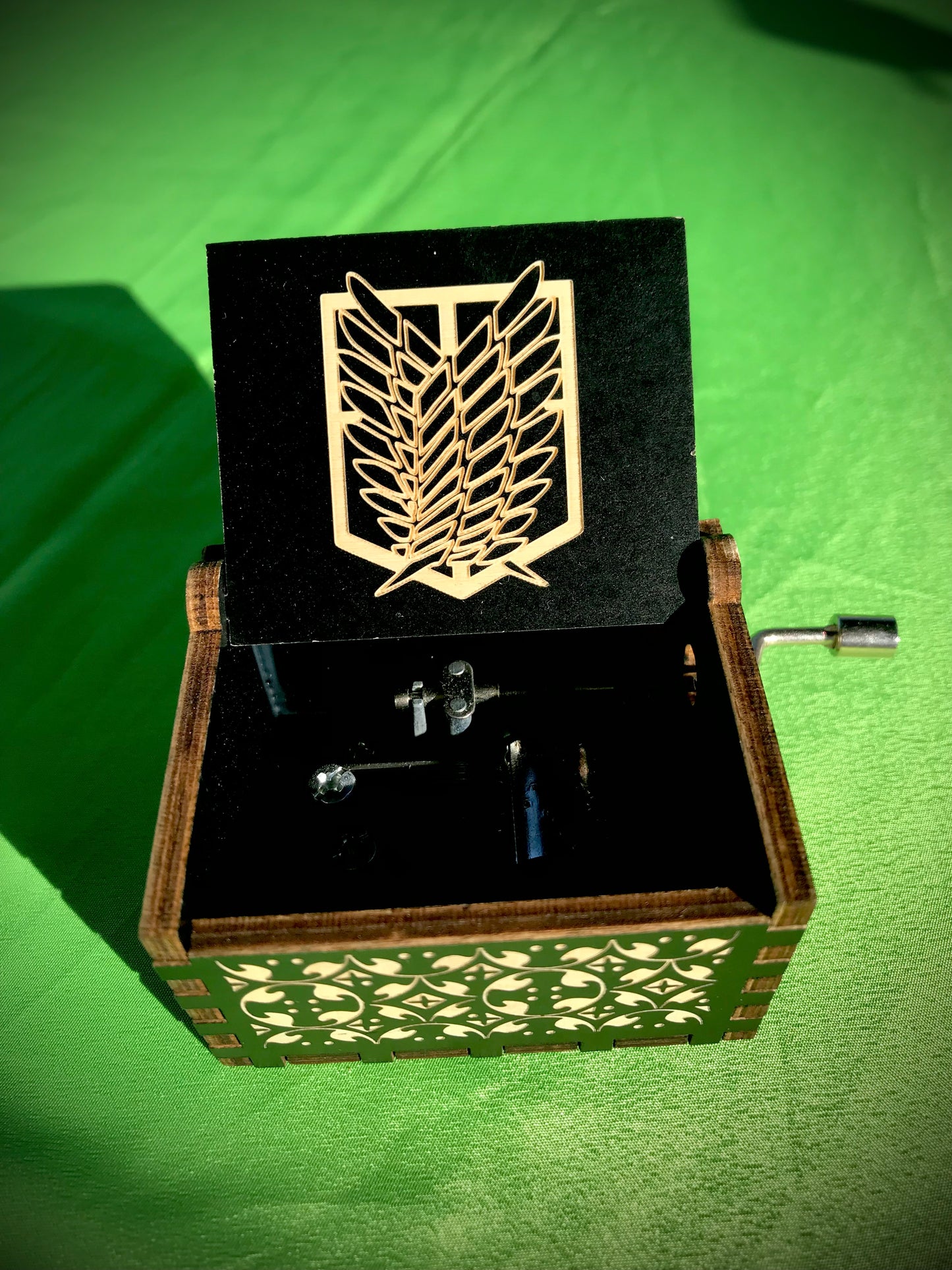 Attack of the Titans anime wooden music box of the classic from AoT
