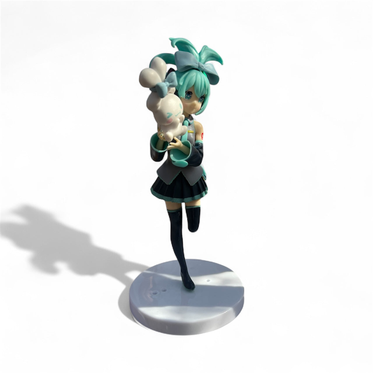 Hatsune Miku × Cinnamoroll Collaboration Figure (19 cm)