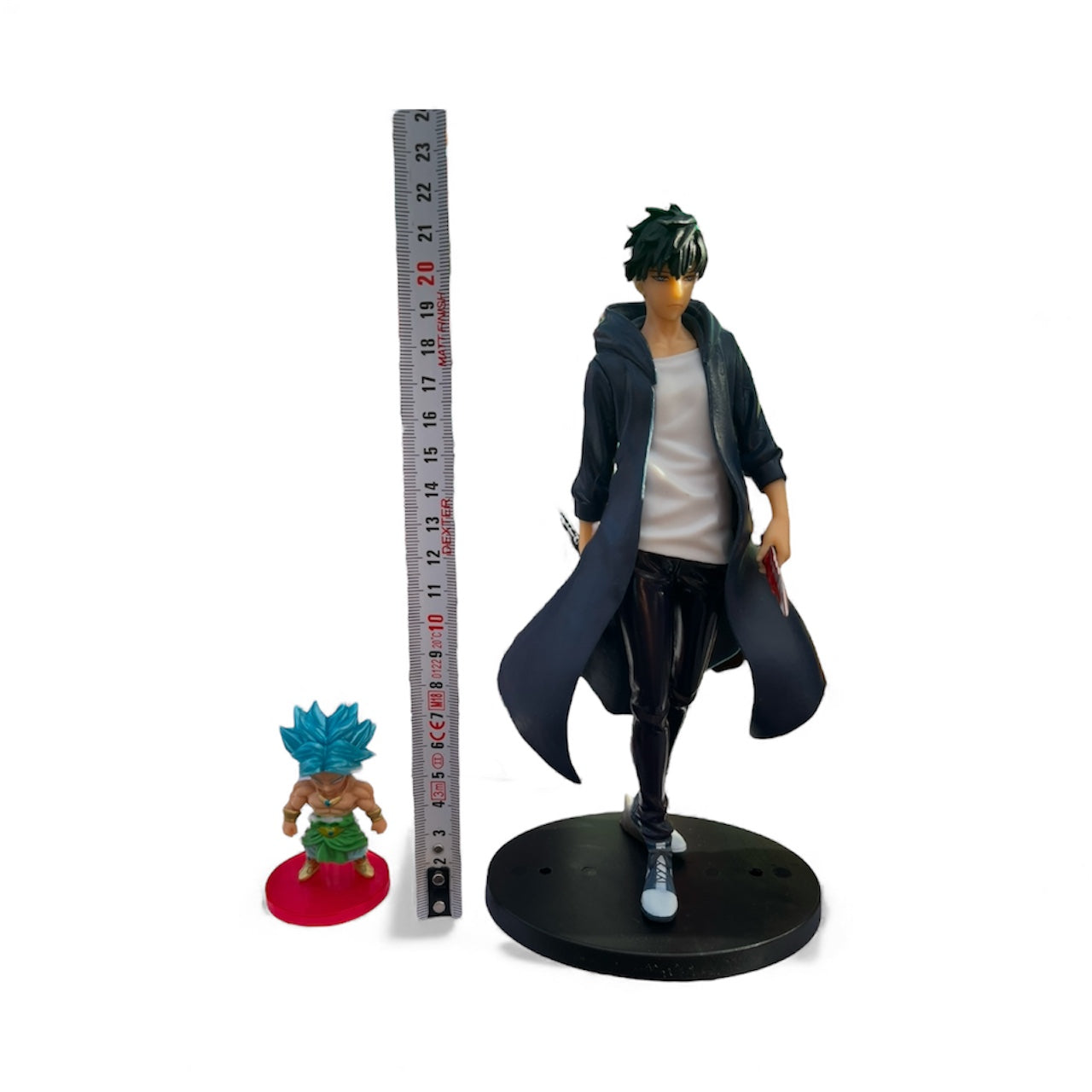 Sung Jinwoo – Solo Leveling Figure (22 cm)