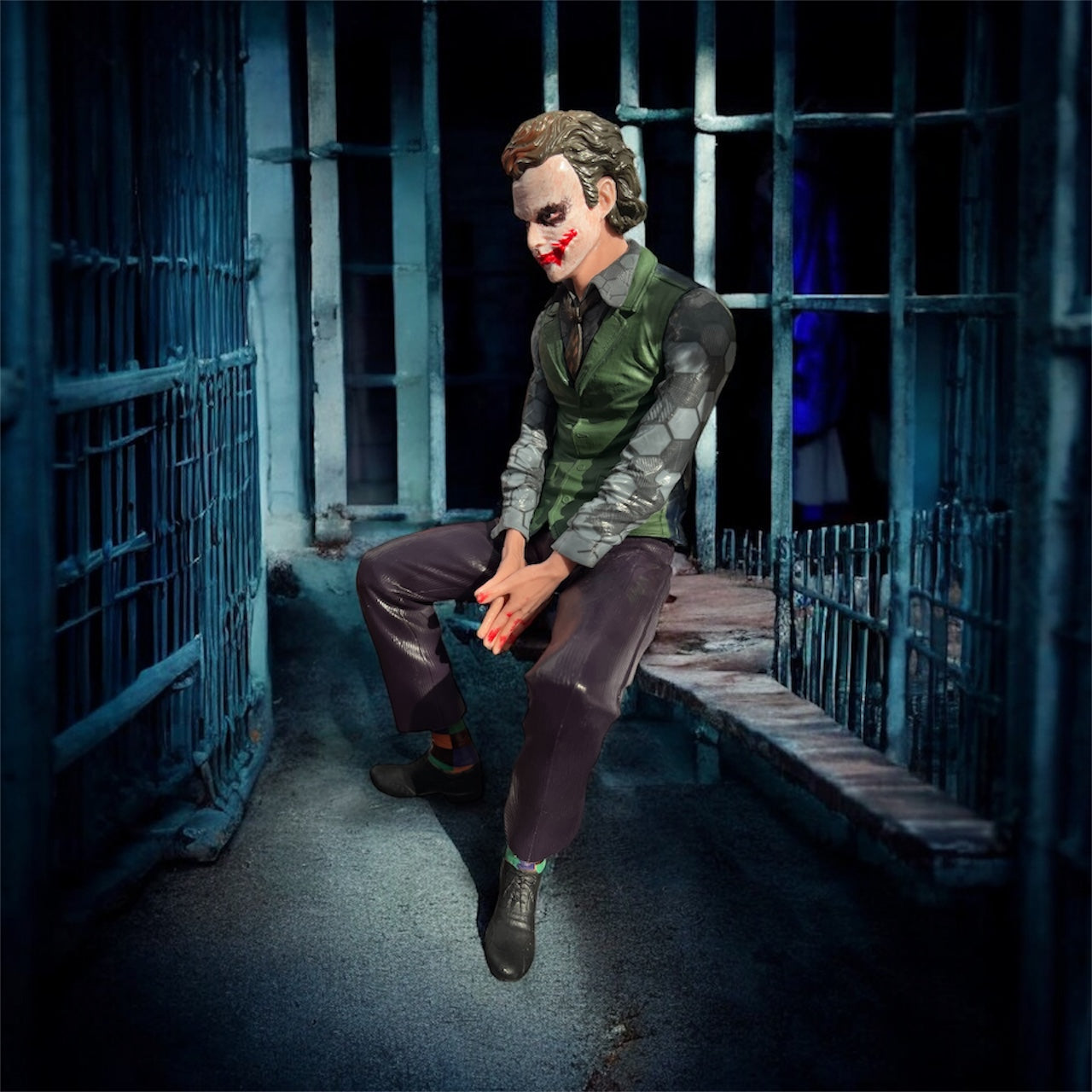 The Joker – The Dark Knight (Heath Ledger) Figure – 25 cm