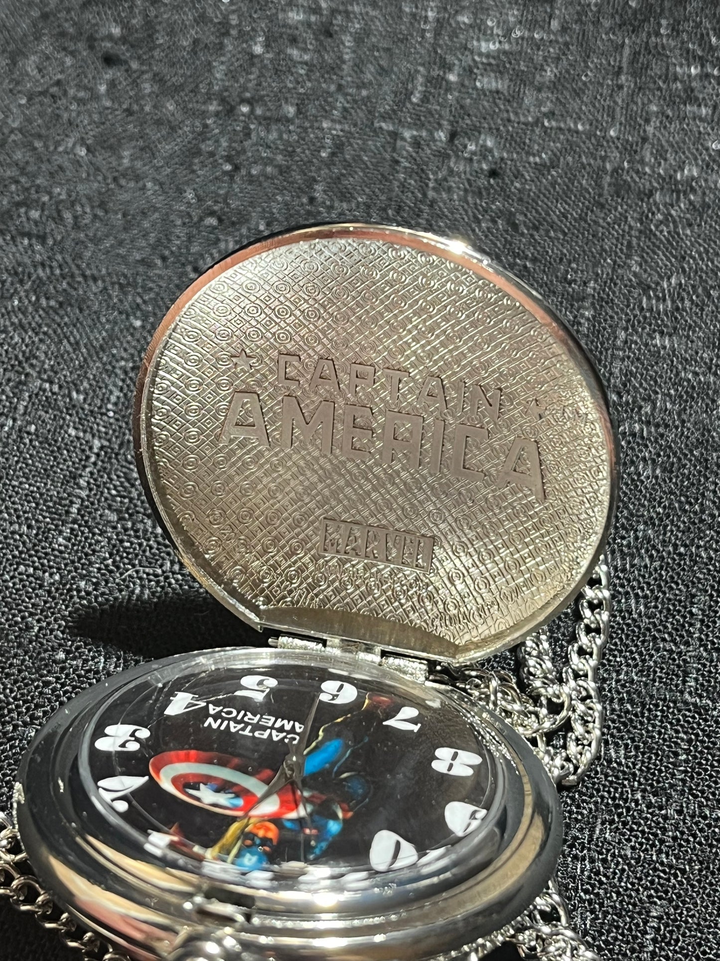 Captain America Shield Pocket Watch – Marvel Collectible Geek Gift