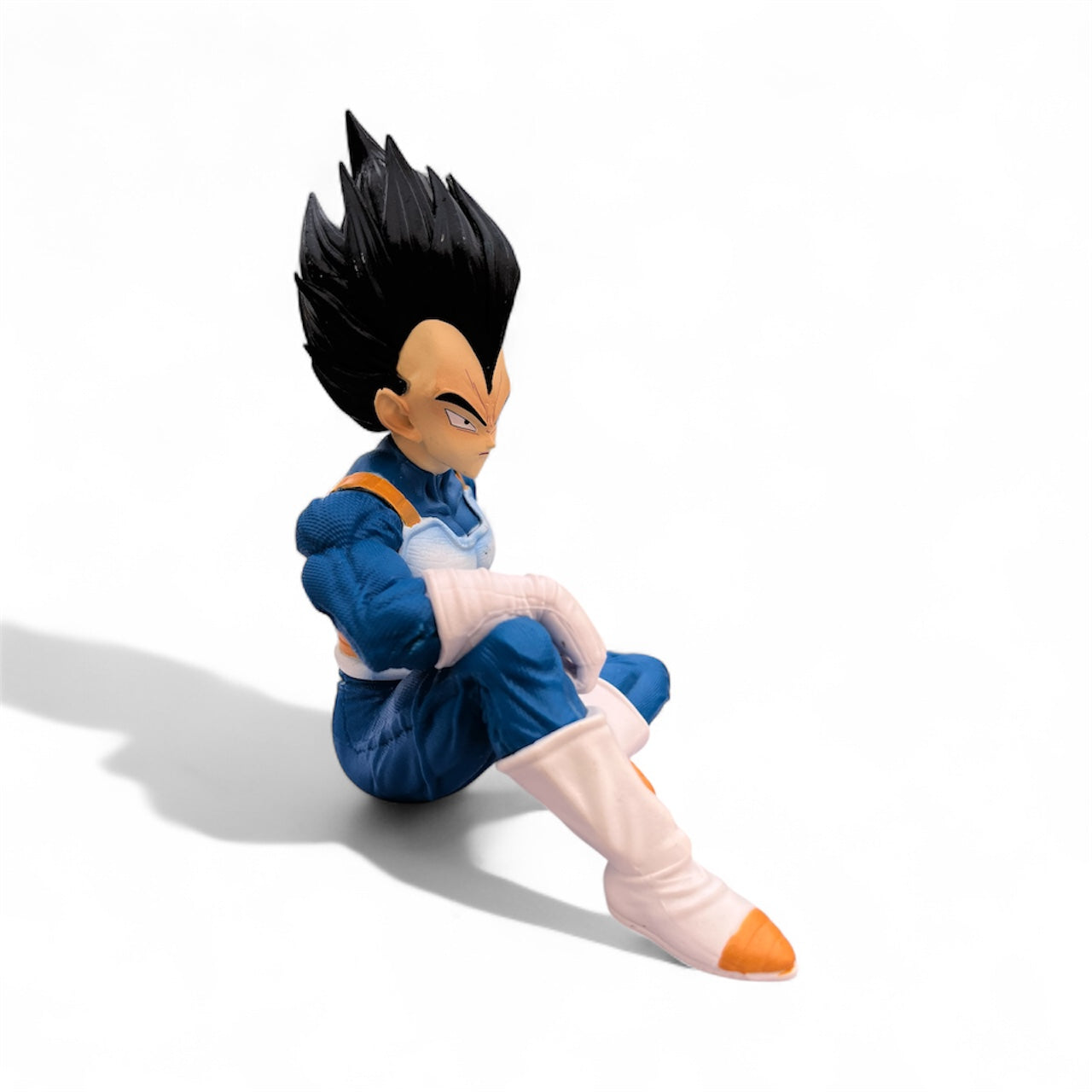 Vegeta Saiyan Armor Figurine – Dragon Ball Z Collectible Statue