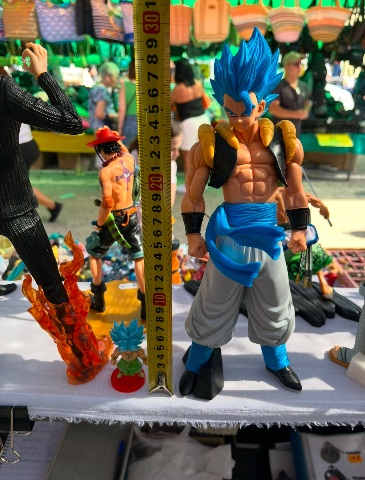 Gogeta (Super Saiyan Blue) – Dragon Ball Super Figure (28 cm)