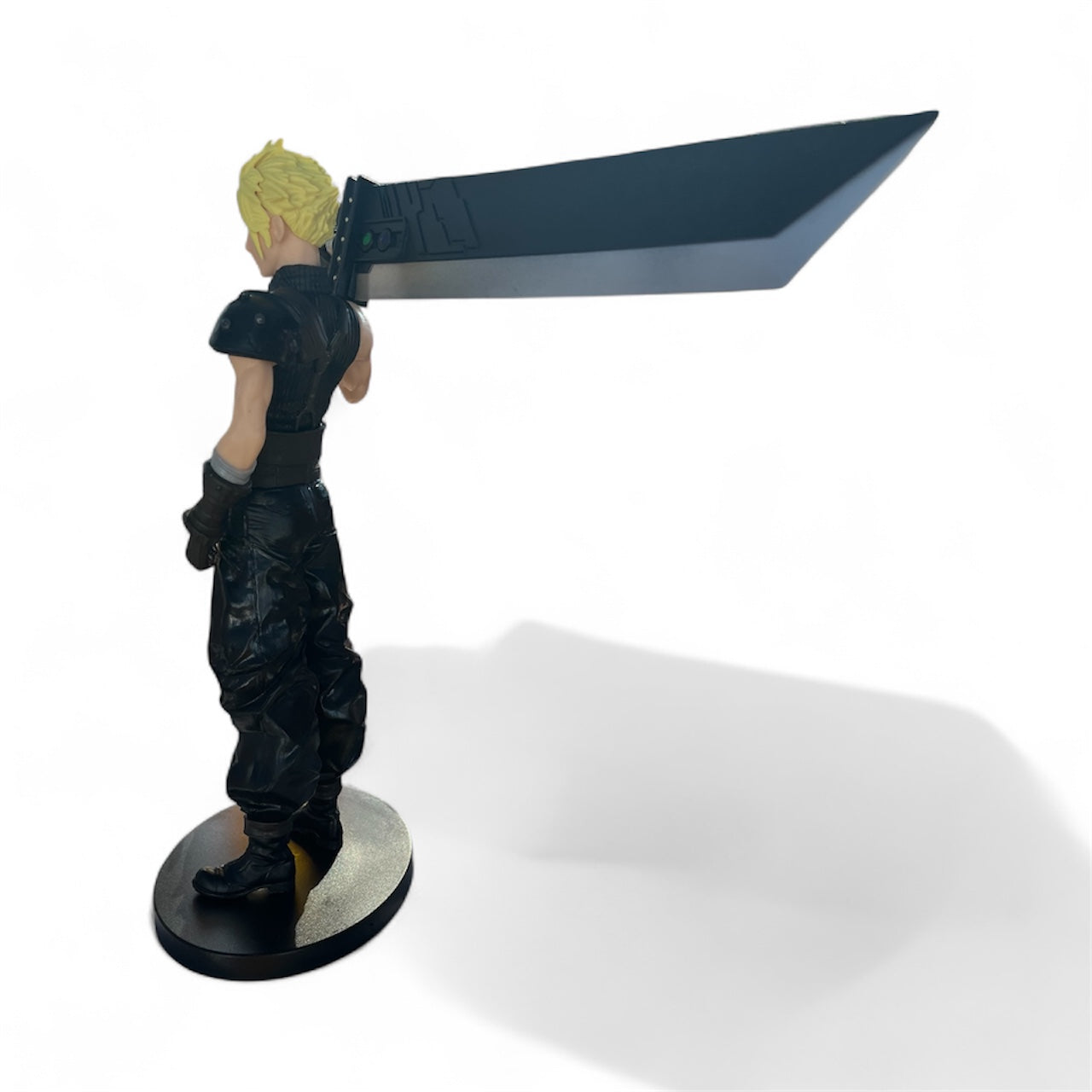 Cloud Strife Figure – Final Fantasy VII (20 cm)
