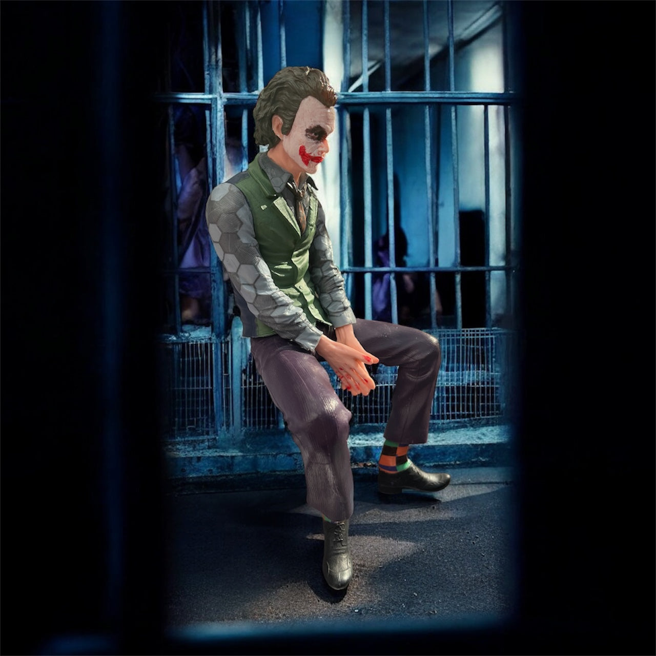 The Joker – The Dark Knight (Heath Ledger) Figure – 25 cm