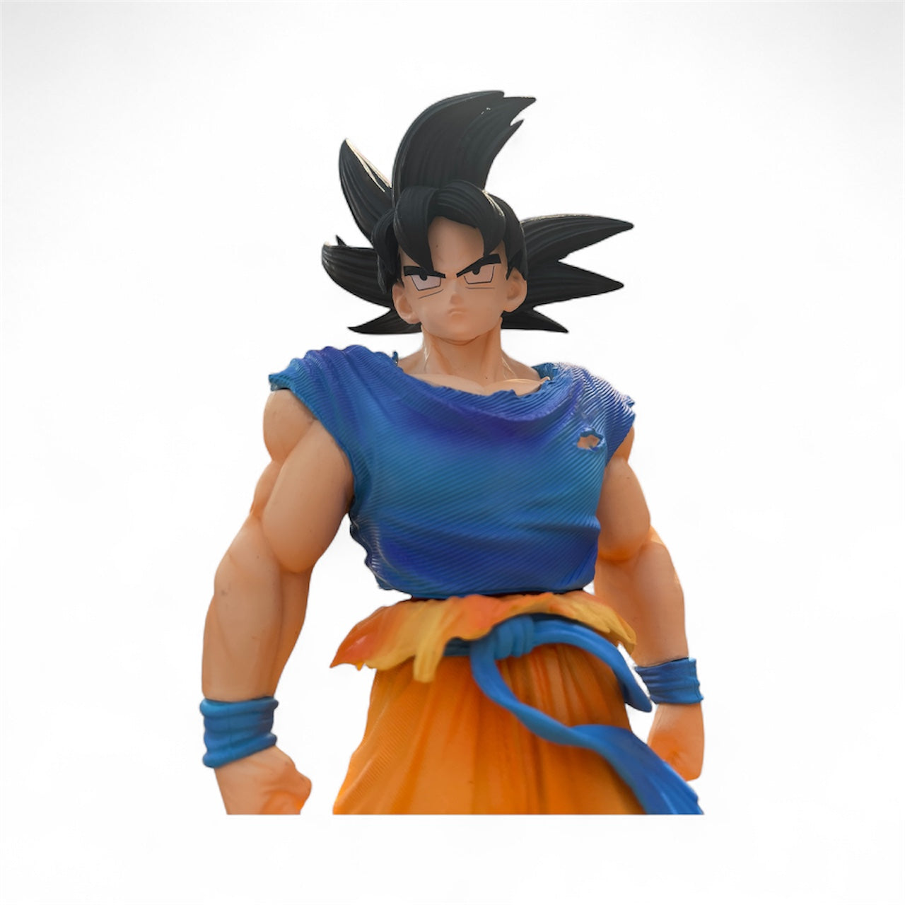 Son Goku (Ultra Instinct Omen) – Dragon Ball Super Figure (28 cm)