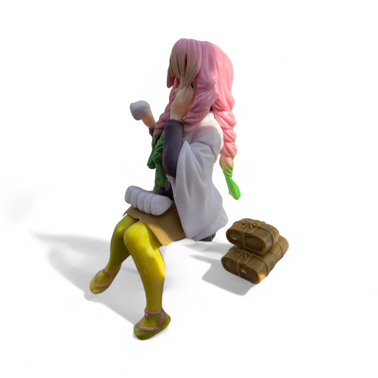 Demon Slayer – Mitsuri Kanroji Sitting Figure (Onigiri Ver.)